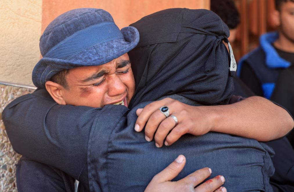 Israeli army kills three Palestinians